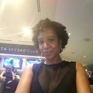 Meet your Posher, Christina